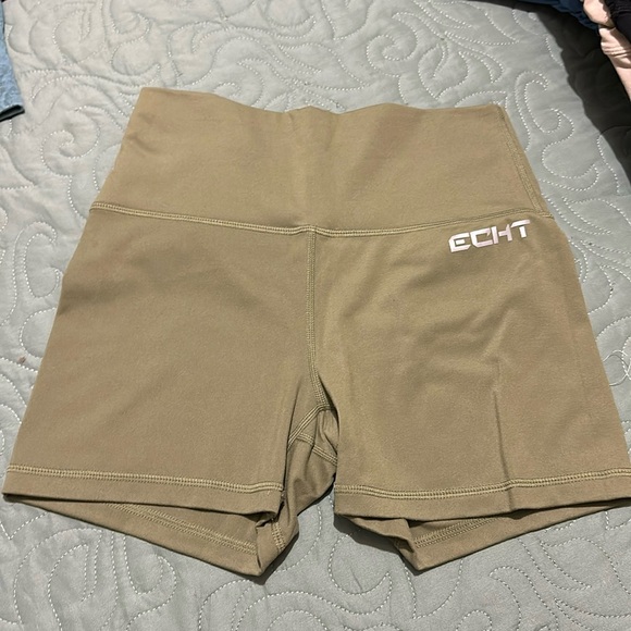 ECHT RANGE SHORTS - OLIVE - Picture 2 of 3